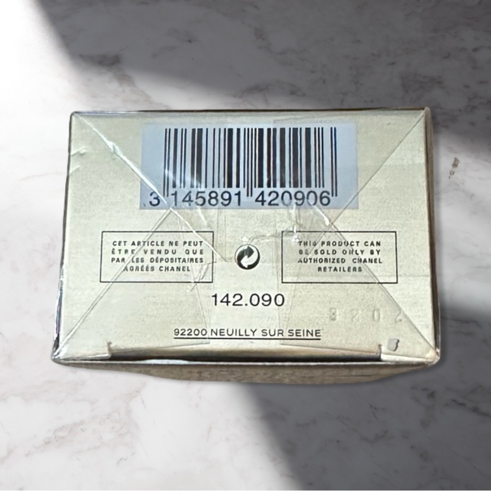 NIB CHANEL Sublimage Le Fluide 1.7oz emulsion - Picture 7 of 7